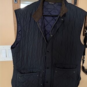 Barbour Men's Quilted Vest - Dark Blue